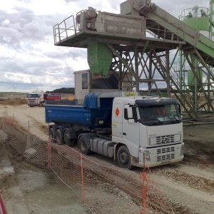 maquinaria transporte tierras