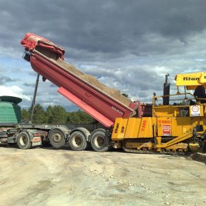 maquinaria transporte tierras