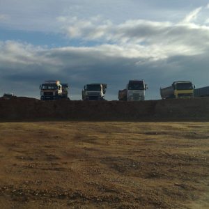 maquinaria transporte tierras