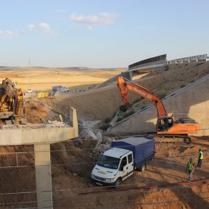 Demolición de puente